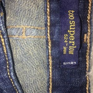 LEVI’s • 524 • superlow